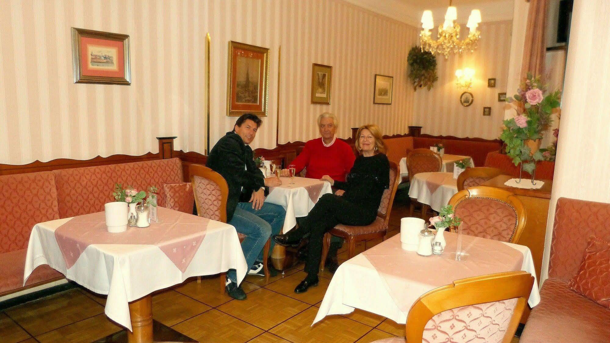 Hotel Zur Wiener Staatsoper Esterno foto